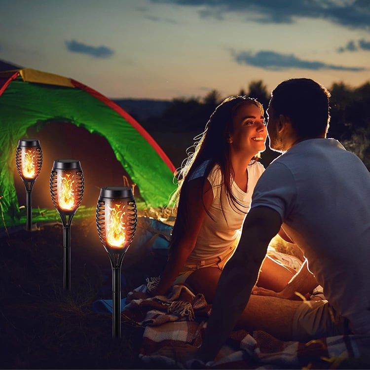 🏆Flash Sale⚡ 50K+ Solar Powered Fire Flame Design Garden Light